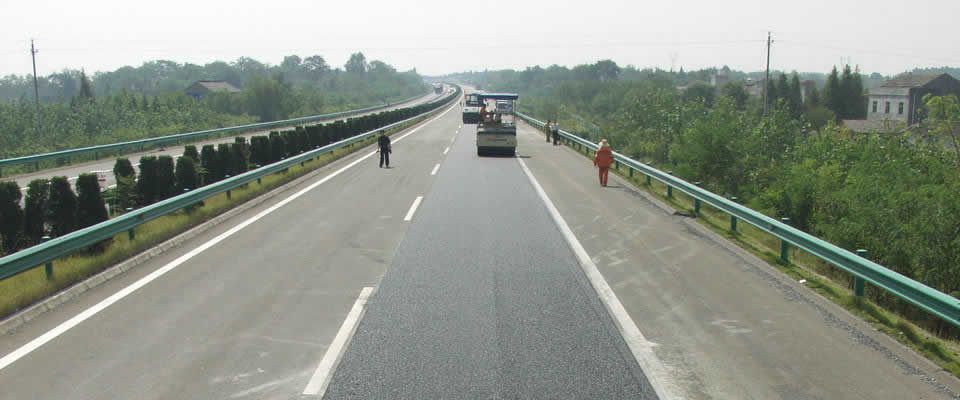 Asphalt Paver for Highway Restoration