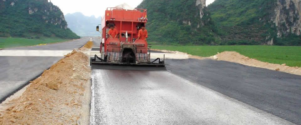 Slurry Paver for Pavement Overlay Micro-Surfacing Treatment