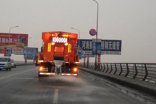 Road Sweeper Truck (Snow Plow Truck)